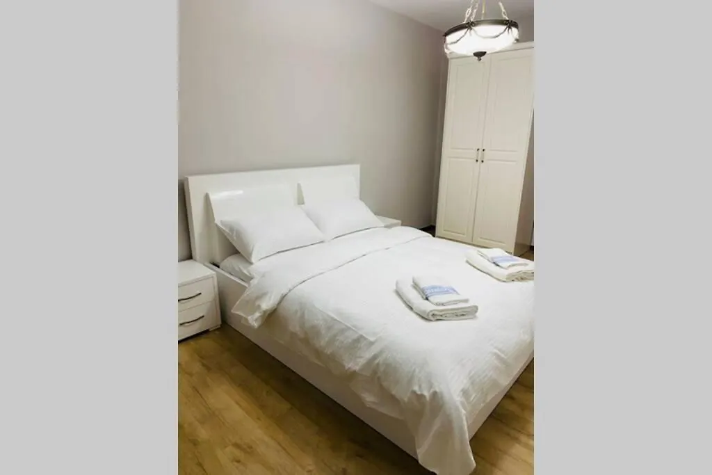 Stela'S Apartment Korce