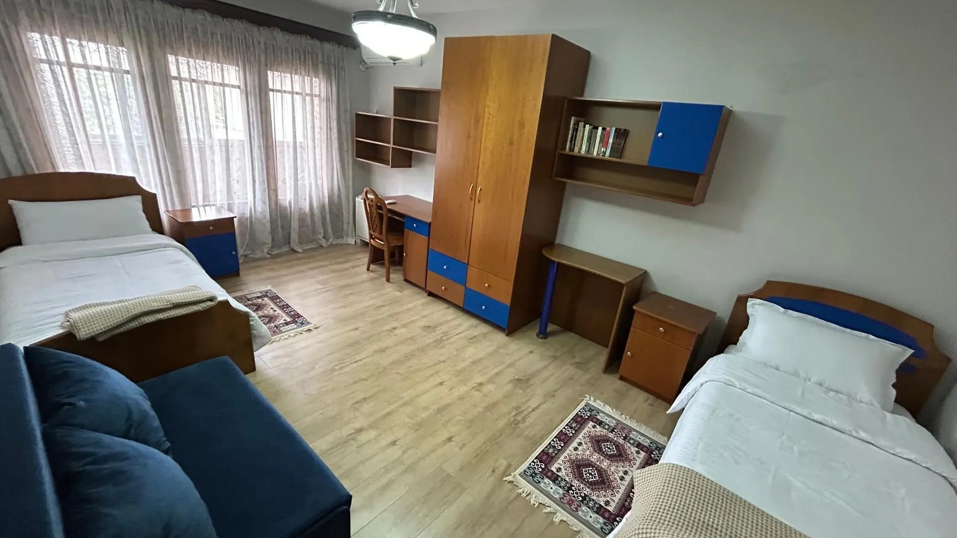 Stela'S Apartment Korce Albania