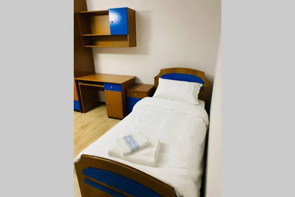 Stela'S Apartment Korce Albania