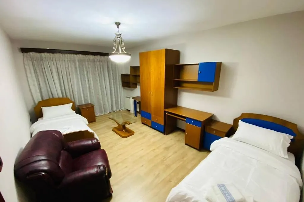 Stela'S Apartment Korce Albania